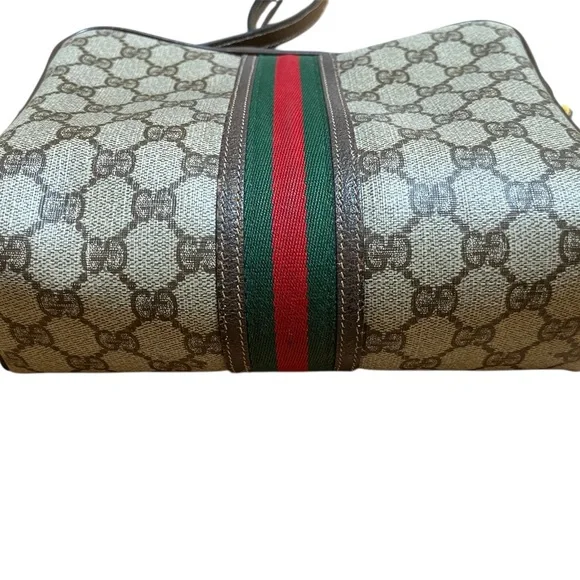 Gucci Authentic Crossbody Bag - Picture 2 of 15